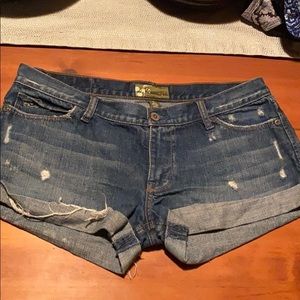 Hollister jean shorts size 7